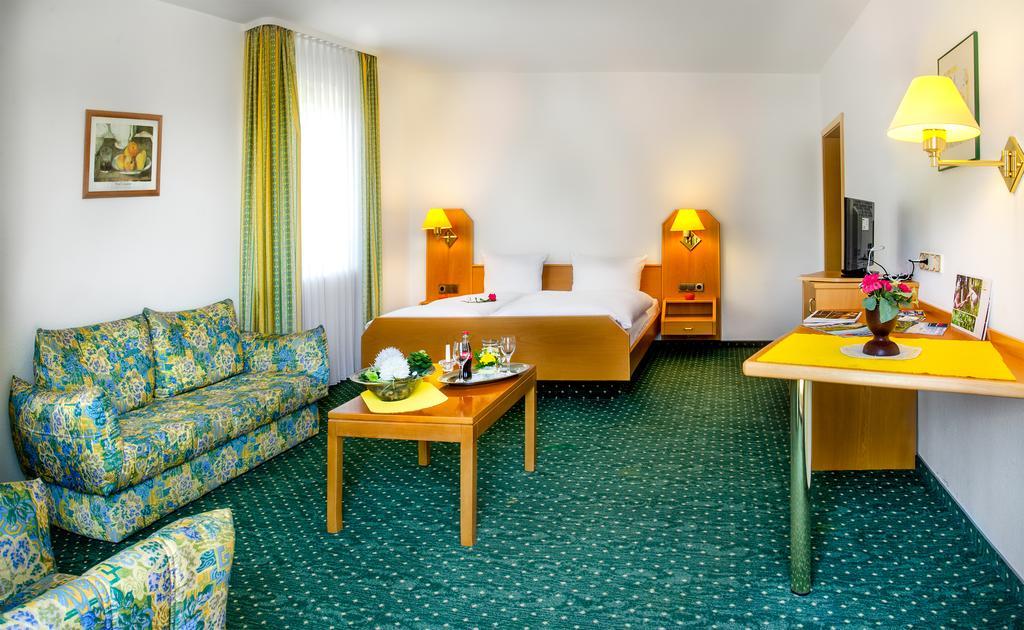 Hotel Hirsch Freudenstadt Exterior foto